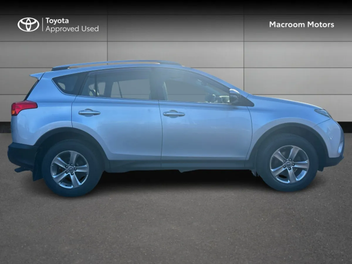 Toyota RAV4 RAV4 2.0D4D LUNA 2WD - Image 3