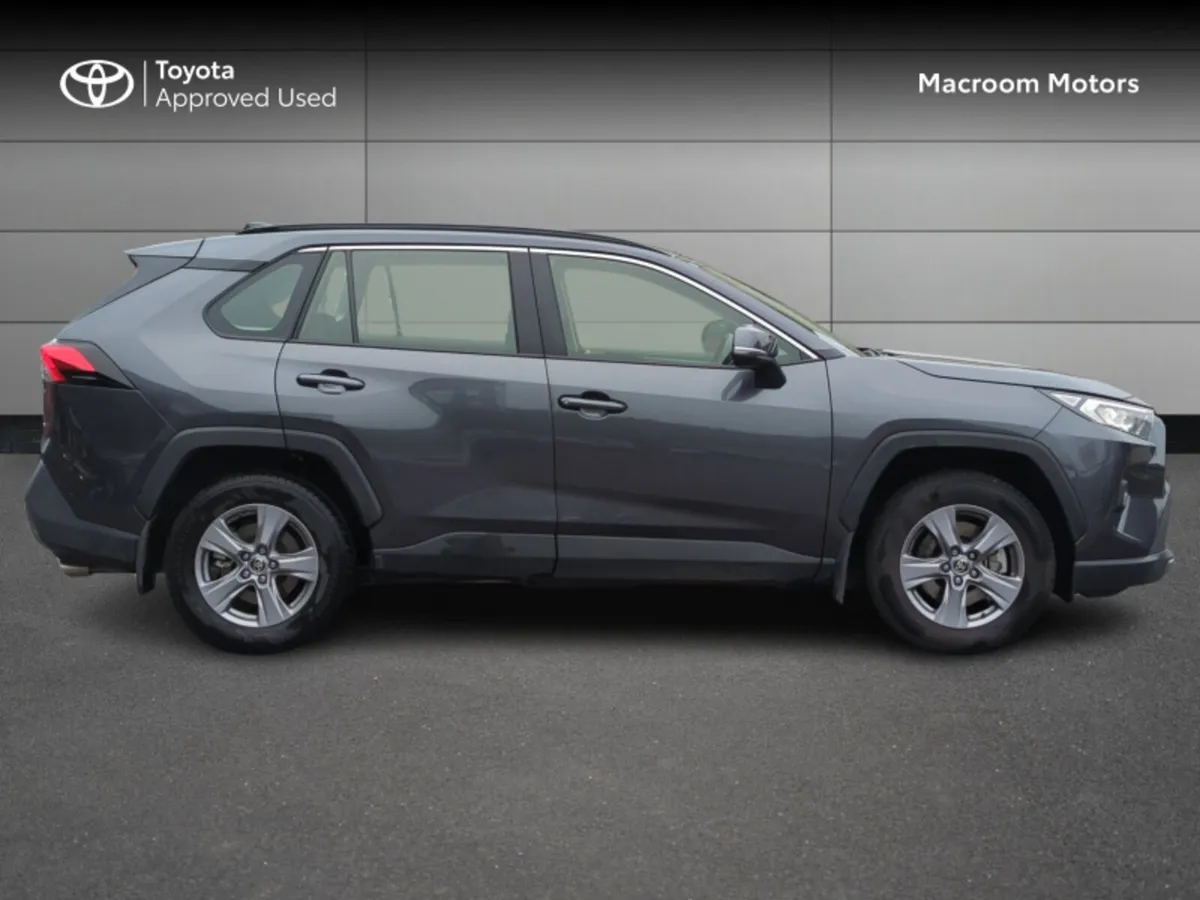Toyota RAV4 2.5 - Image 3