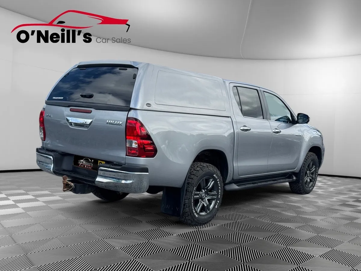 Toyota Hilux 2022 ICON D-4D 4WD DCB - Image 3