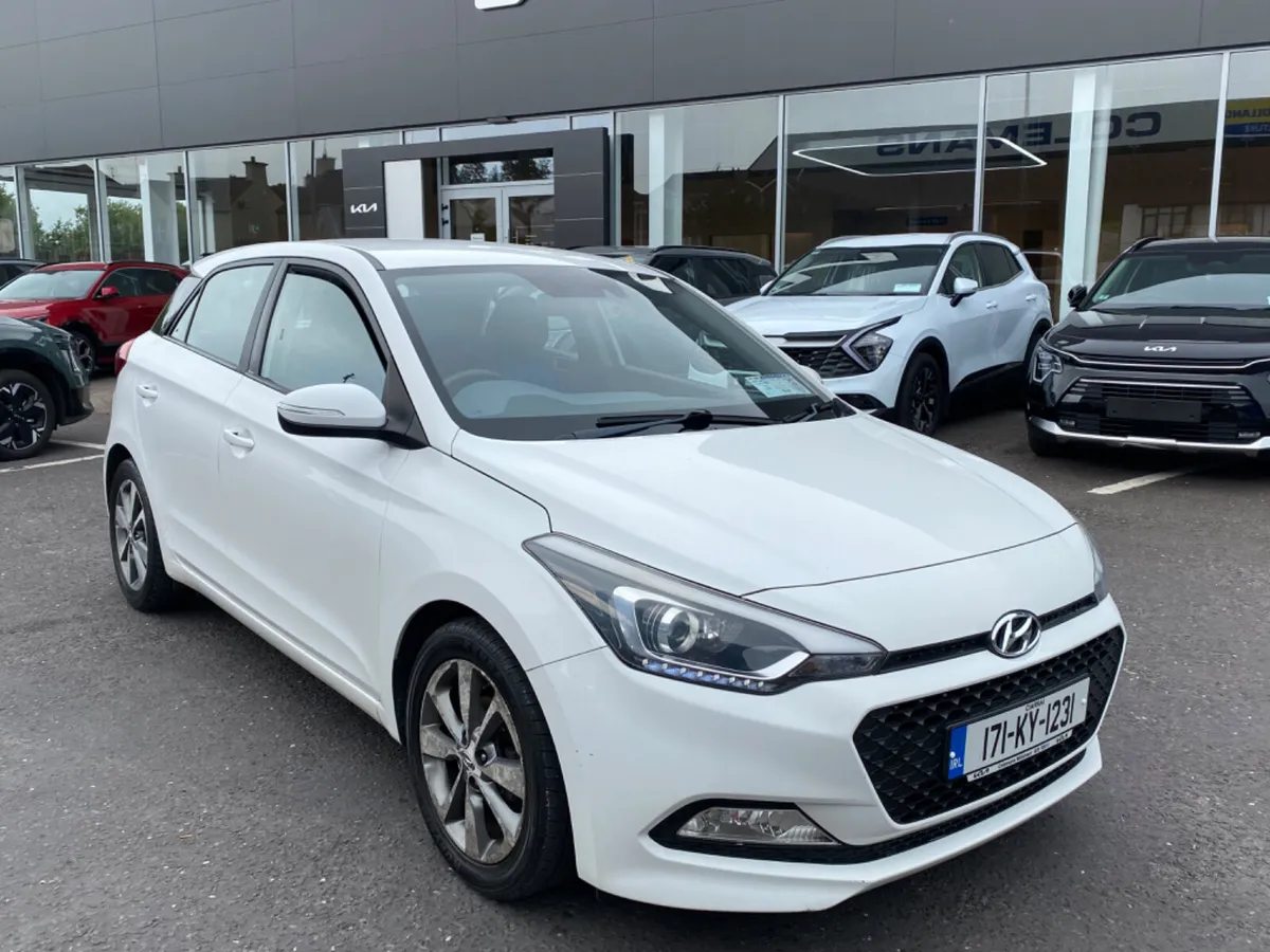 Hyundai i20 Active Deluxe 1.2 Petrol 2017 (171) - Image 2