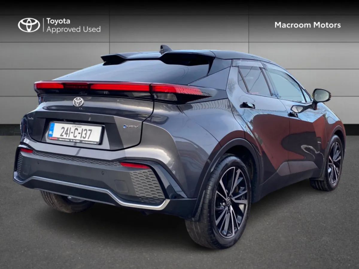 Toyota C-HR C-HR HYBRID SOL - Image 2