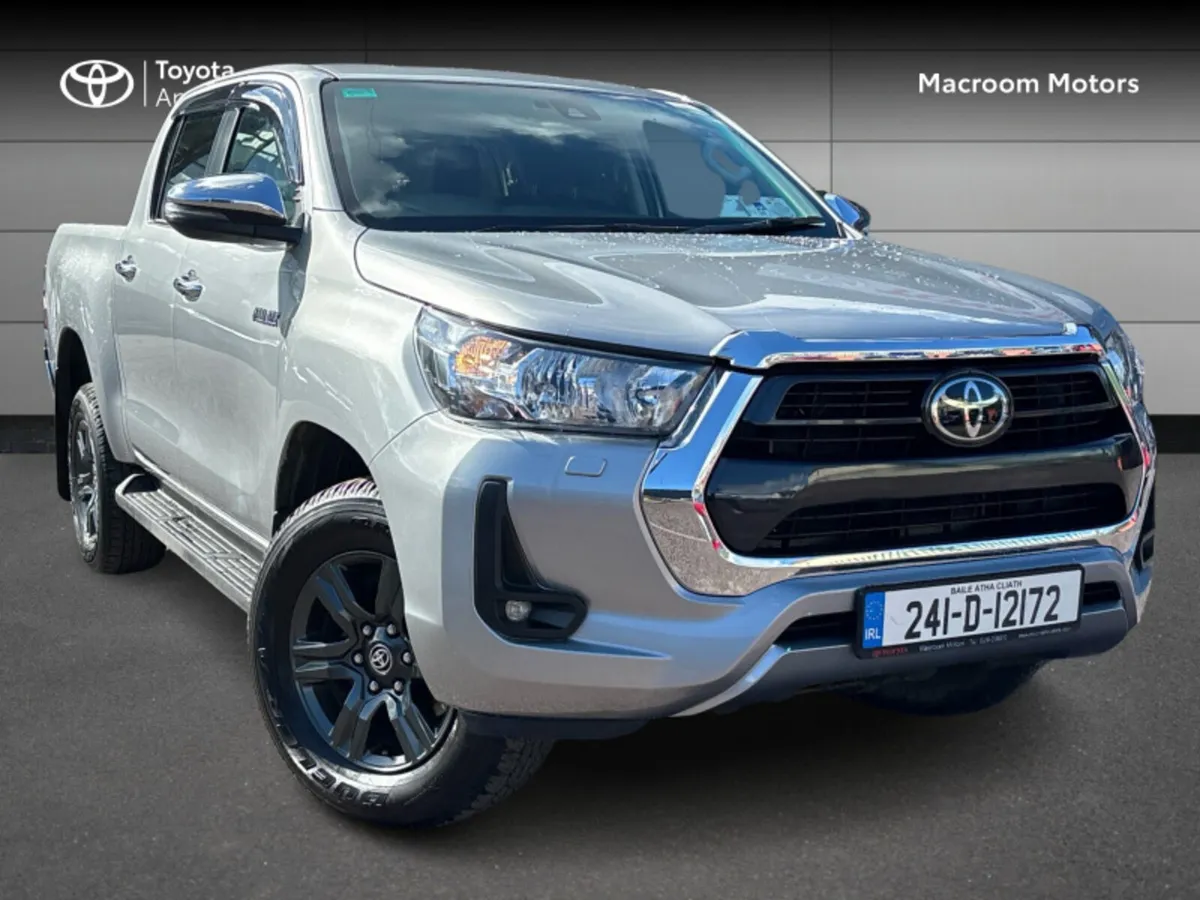 Toyota Hilux HILUX 2.8 SR5 D/CAB AUTO - Image 1