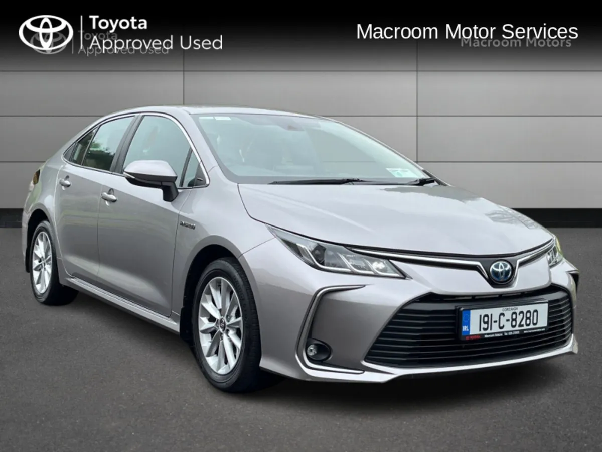 Toyota Corolla COROLLA HYBRID LUNA SAL - Image 1