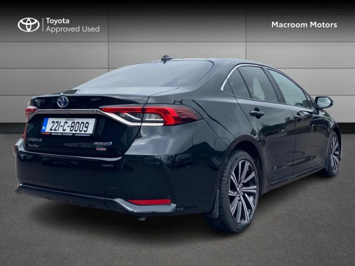 Toyota Corolla HYBRID LUNA SP SPORT 4DR AUTO - Image 2