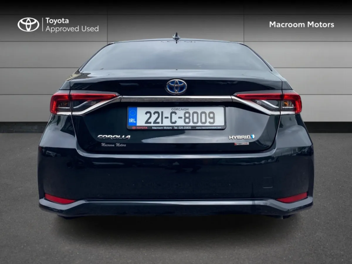 Toyota Corolla HYBRID LUNA SP SPORT 4DR AUTO - Image 4