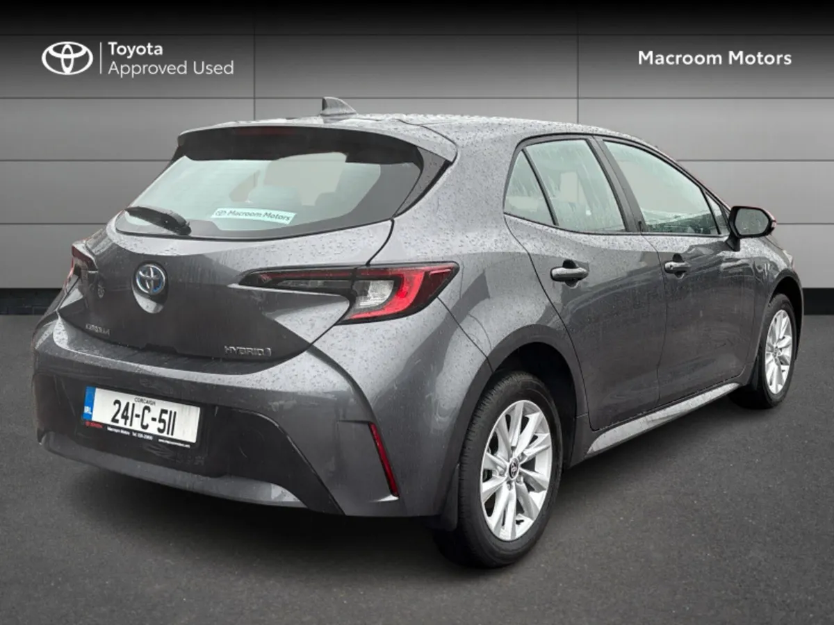 Toyota Corolla COROLLA HYBRID LUNA H/B - Image 2