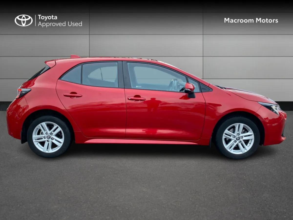 Toyota Corolla COROLLA HYBRID LUNA H/B - Image 3