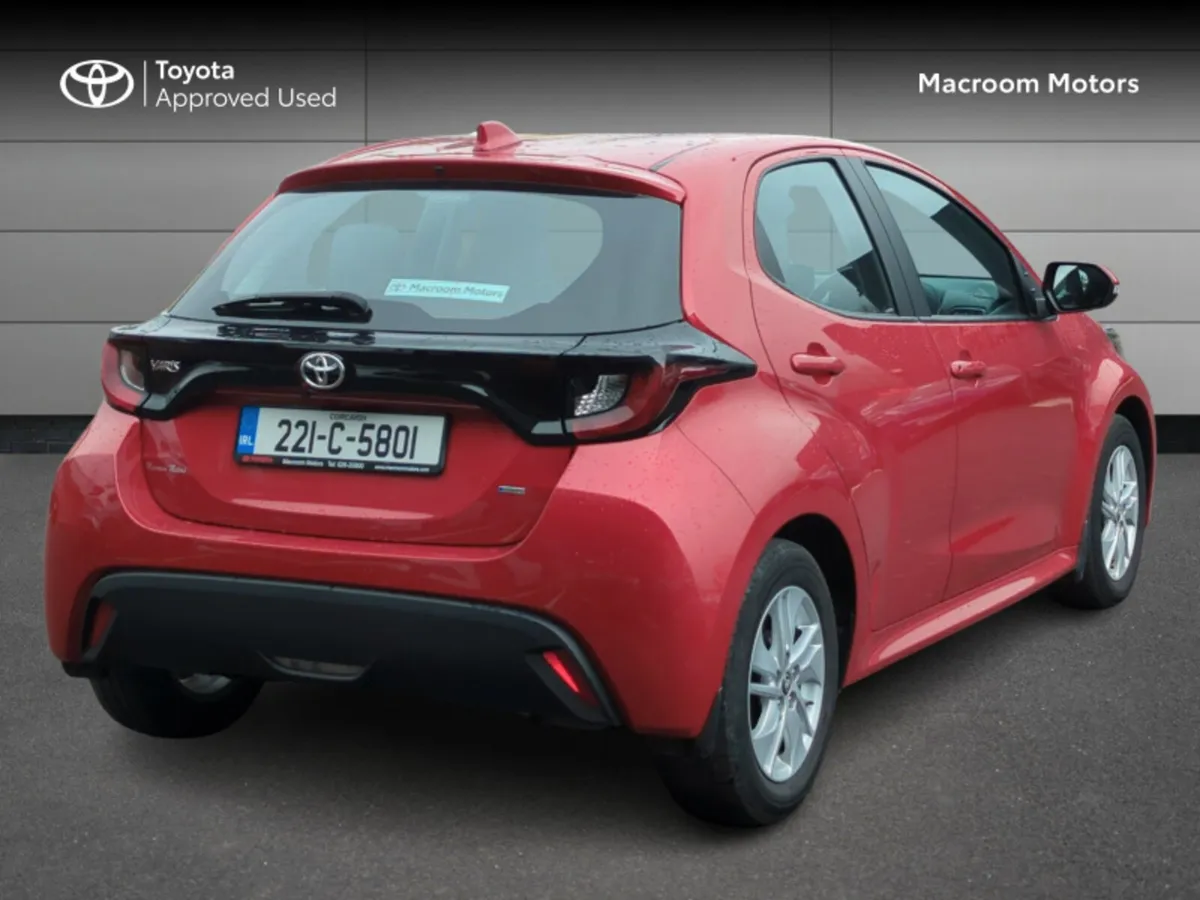 Toyota Yaris 1.0 - Image 2