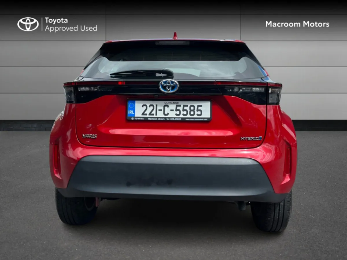 Toyota Yaris 1.5 - Image 4