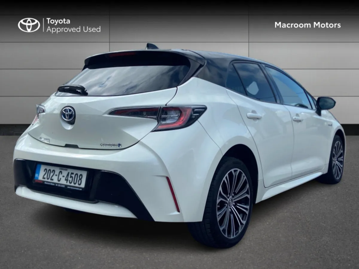 Toyota Corolla HYBRID L/SPORT 4DR AUTO - Image 2