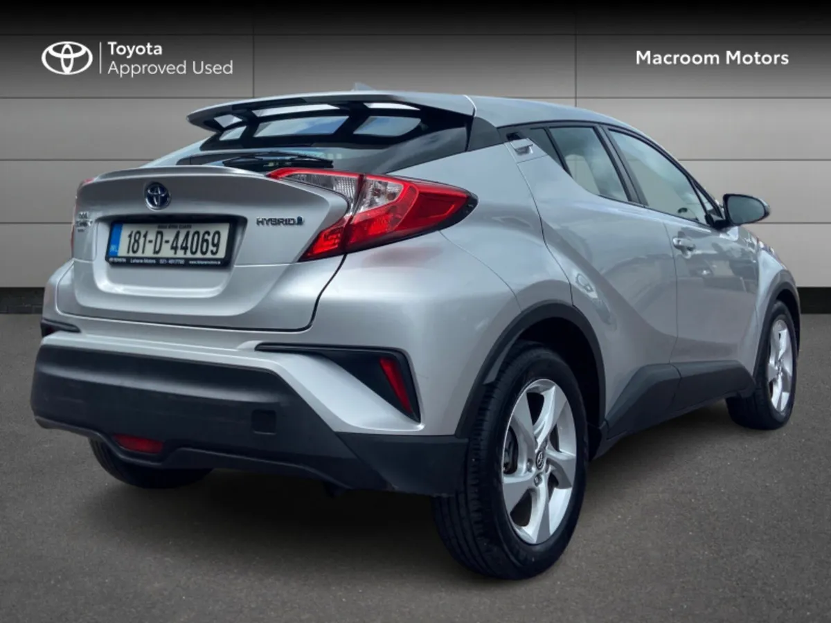 Toyota C-HR C-HR HYBRID LUNA - Image 2