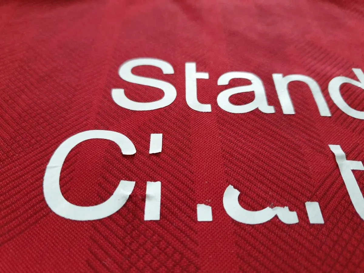 Liverpool Football Club Home Jersey 2018 to 2019 M - Image 4