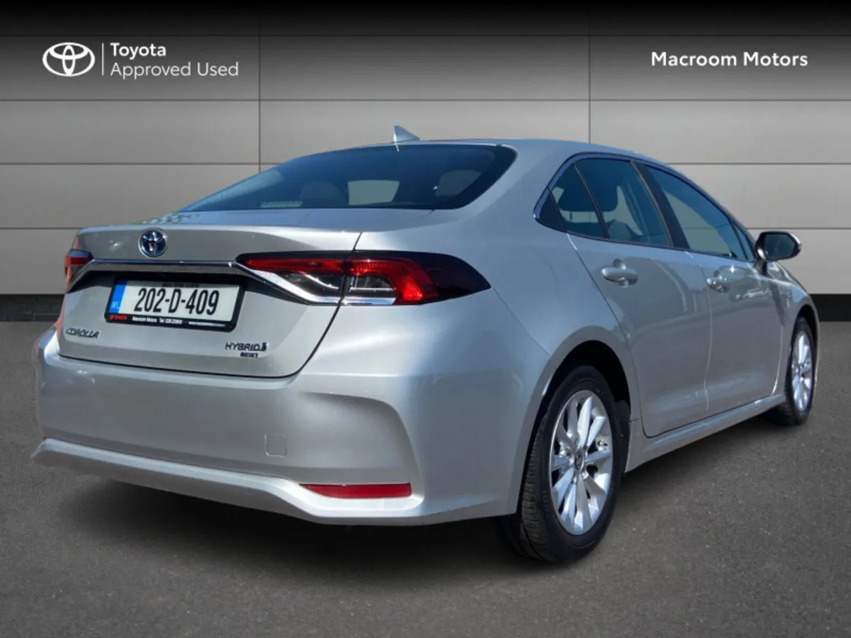 Toyota Corolla LUNA SAL 4DR AUTO - Image 2