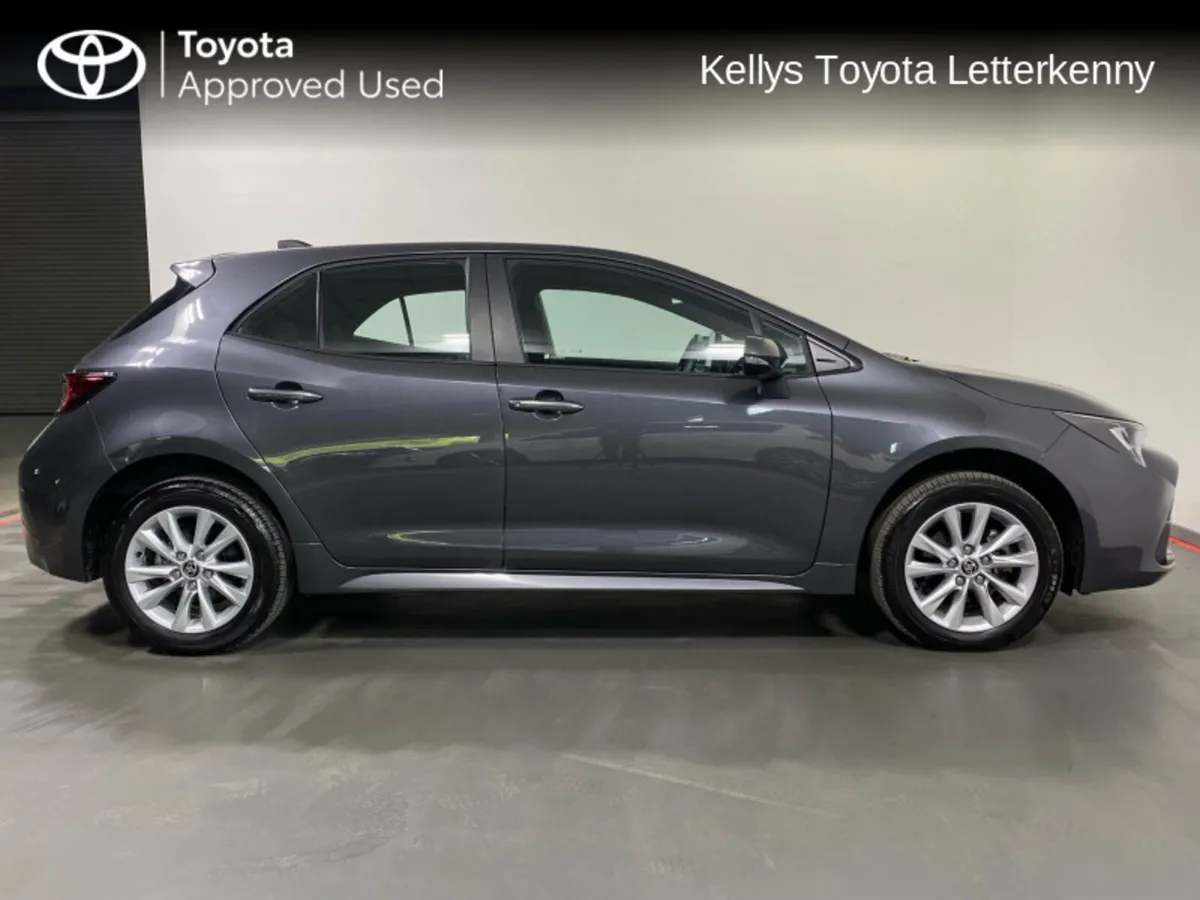 Toyota Corolla COROLLA HYBRID LUNA H/B - Image 3