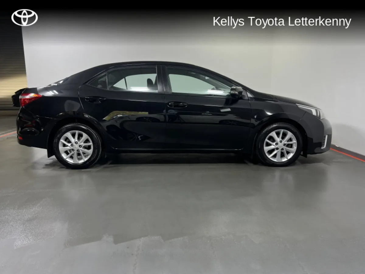 Toyota Corolla COROLLA 1.4D4D AURA #27 - Image 3