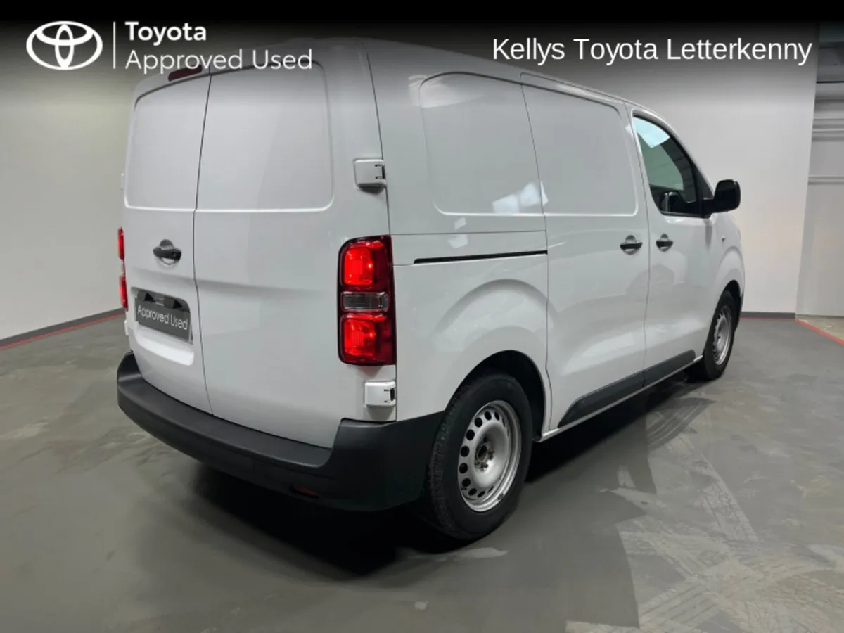 Toyota Proace PROACE 1.5 100HP GL CMPCT #97 - Image 2