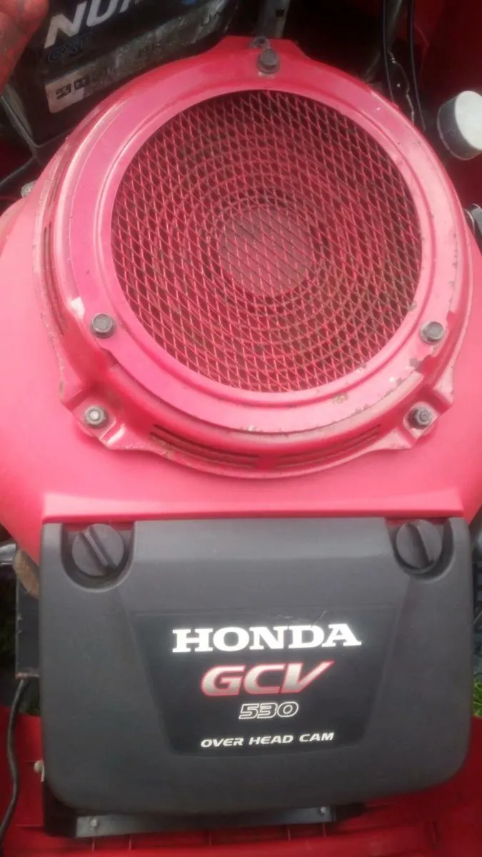 HONDA 2417 HYDROSTATIC MOWER - Image 4