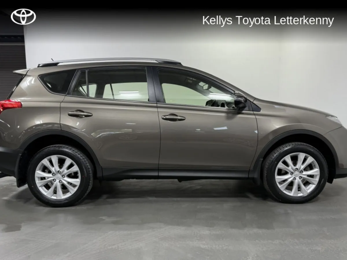 Toyota RAV4 RAV4 2.0D4D SOL 2WD #43 - Image 3