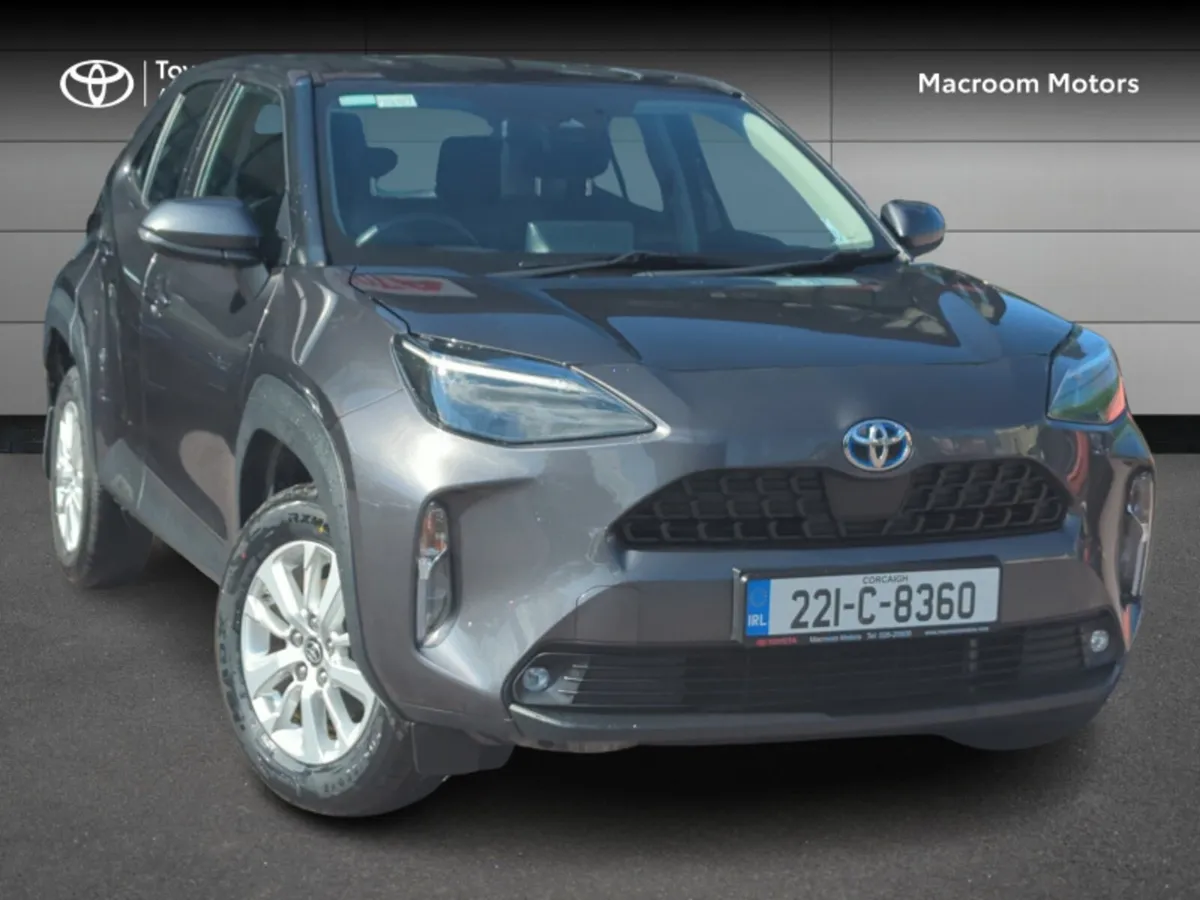 Toyota Yaris CR CROSS LUNA 4DR AUTO - Image 1