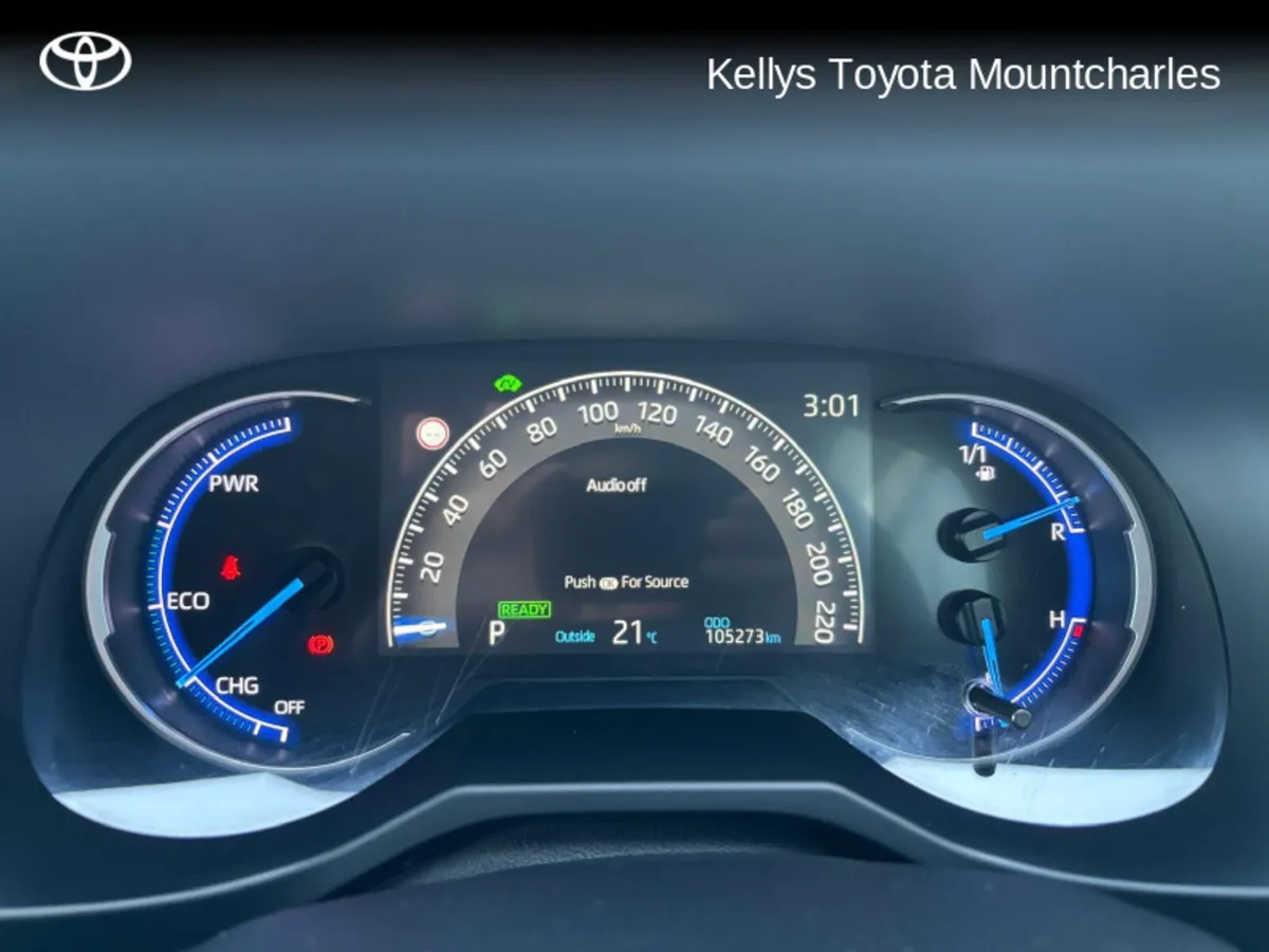 Toyota RAV4 RAV4 HYBRID SOL 2WD 4DR AUTO - Image 4