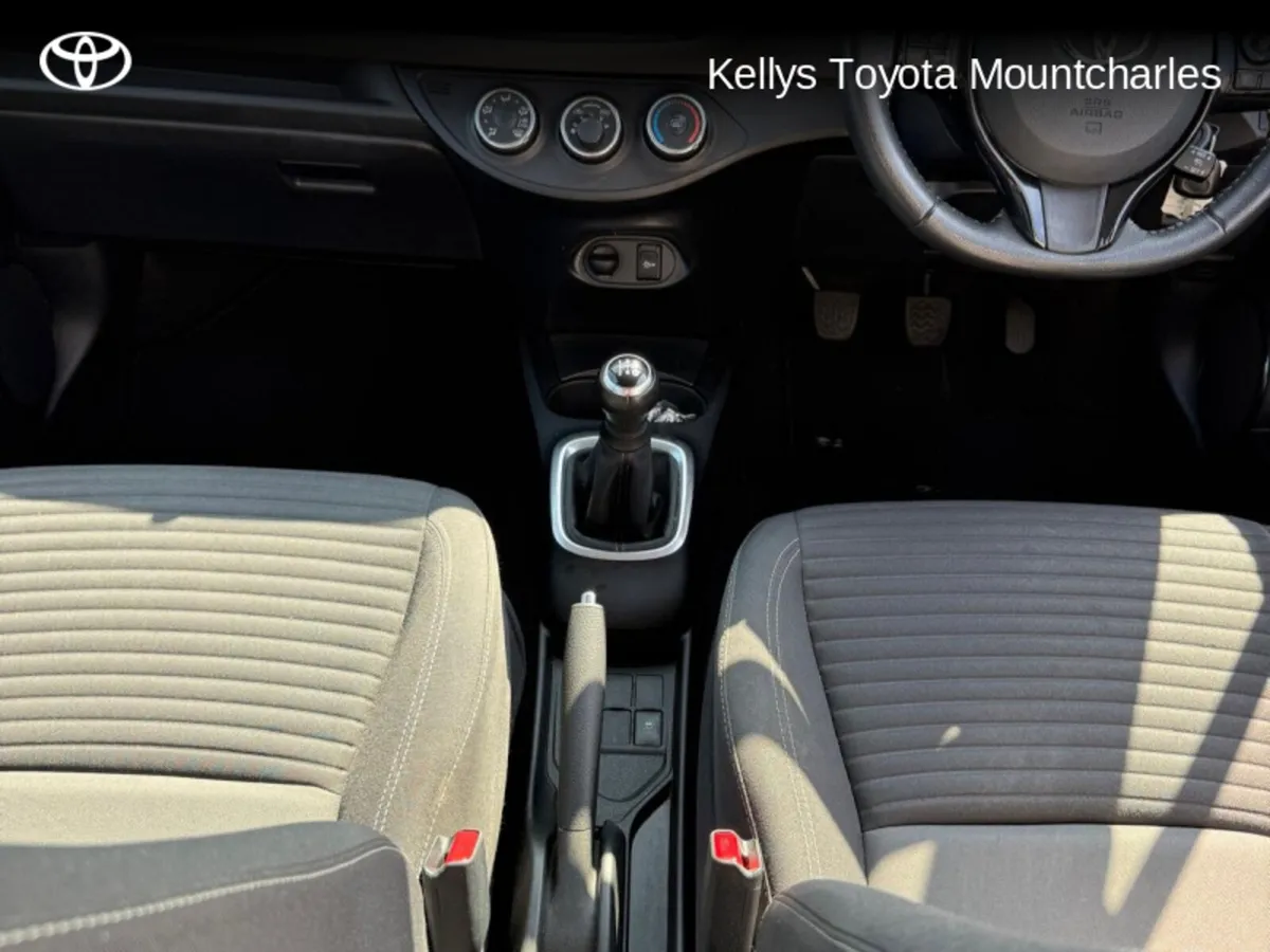 Toyota Yaris YARIS 1.0 5DR LUNA - Image 3