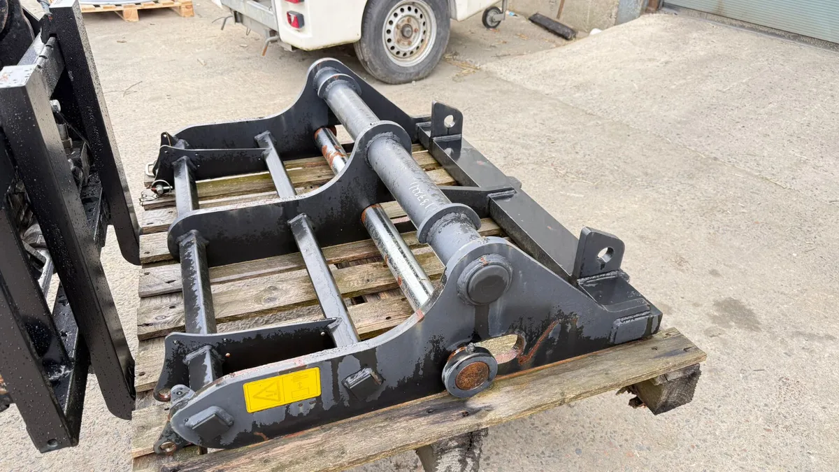 Manitou Carriage Frame For Forks - €250 + VAT - Image 1