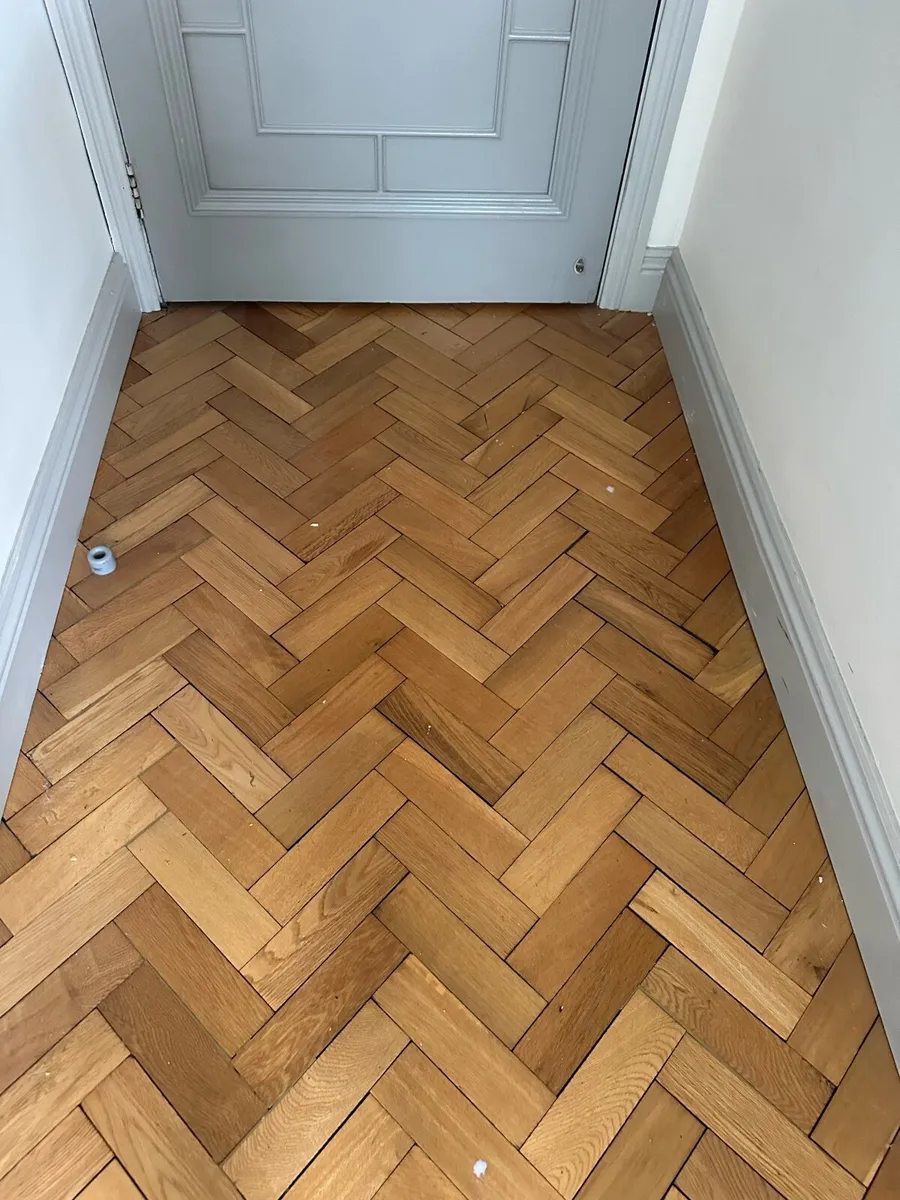 Reclaimed Oak Parquet Flooring - Image 3