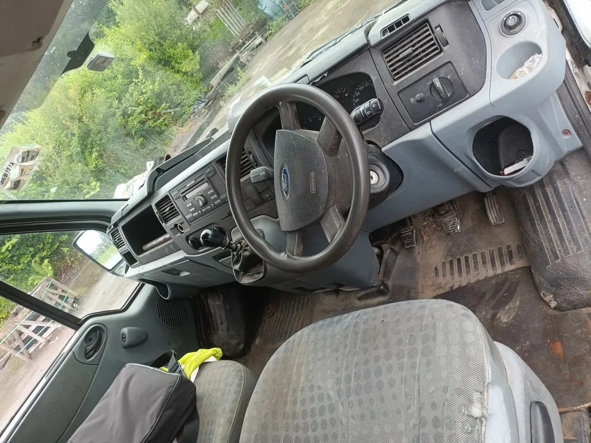 Ford Transit 2008 - Image 2