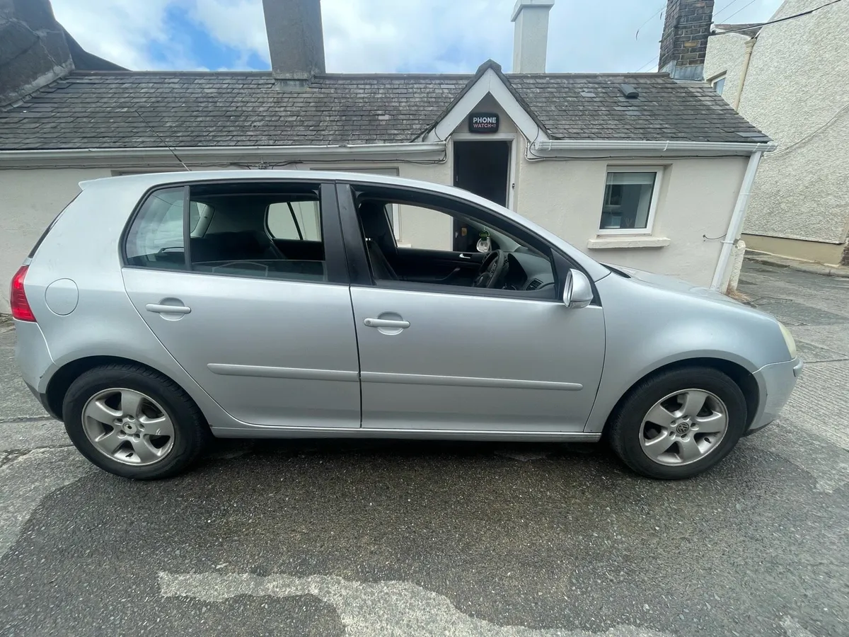 Car For Sale - Image 3