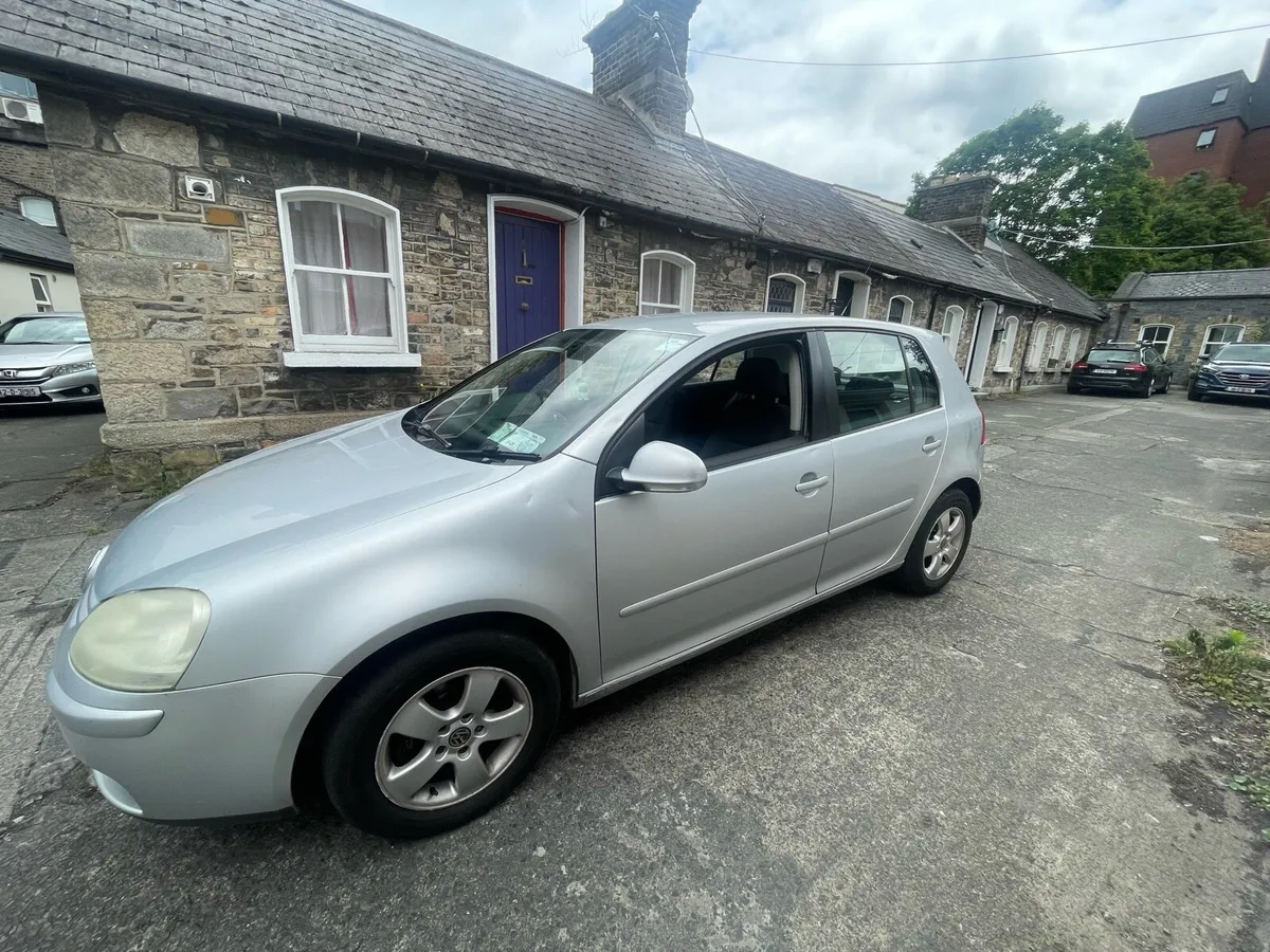 Car For Sale - Image 4