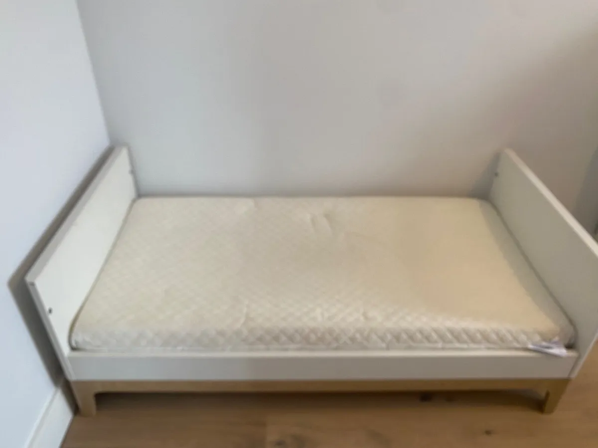 Nursery items for sale - Image 3