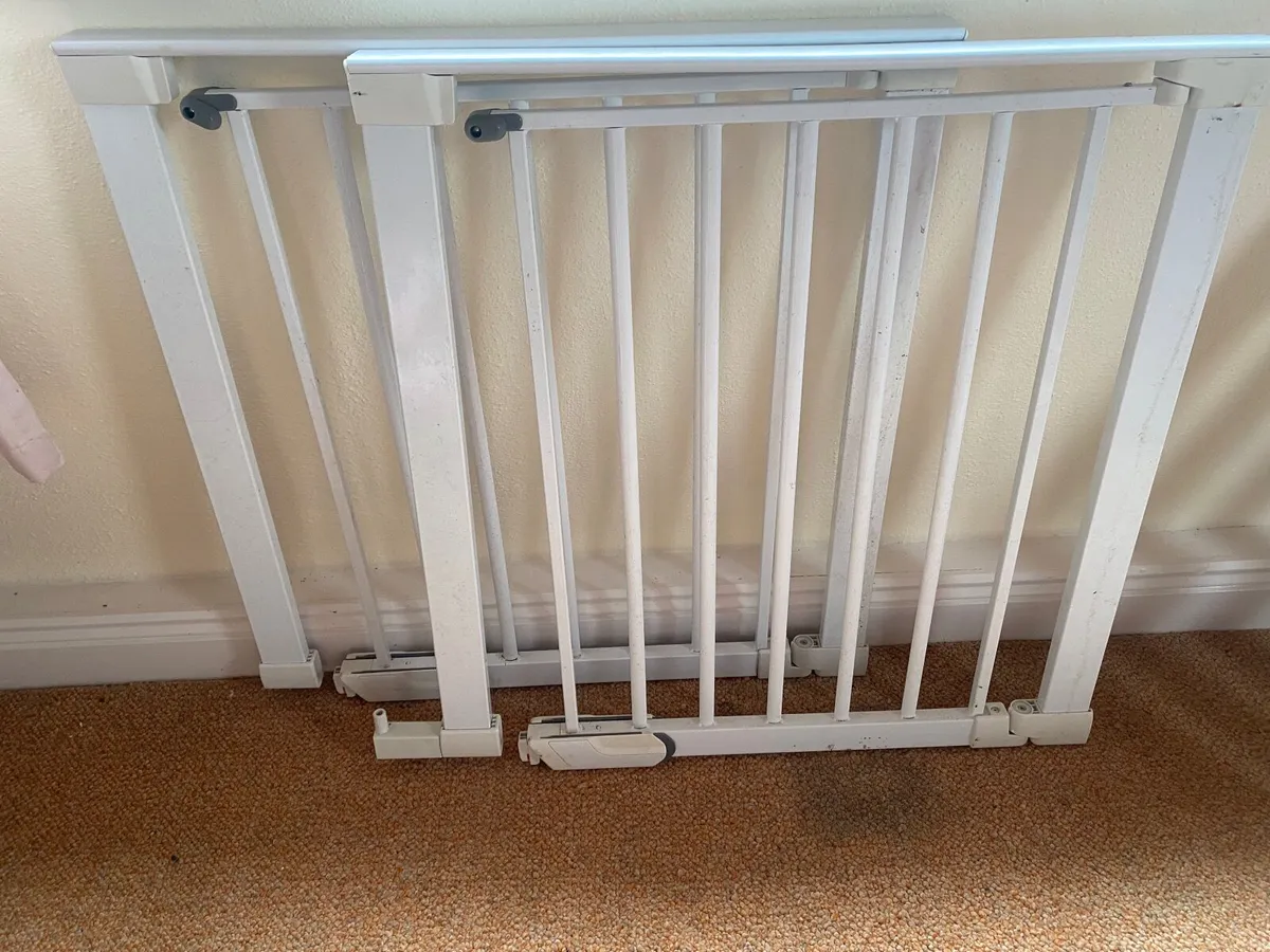 Nursery items For Sale - Image 3