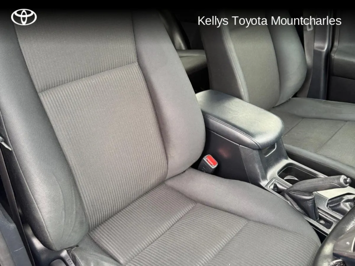 Toyota RAV4 RAV 4 2.0 D4D LUNA - Image 3