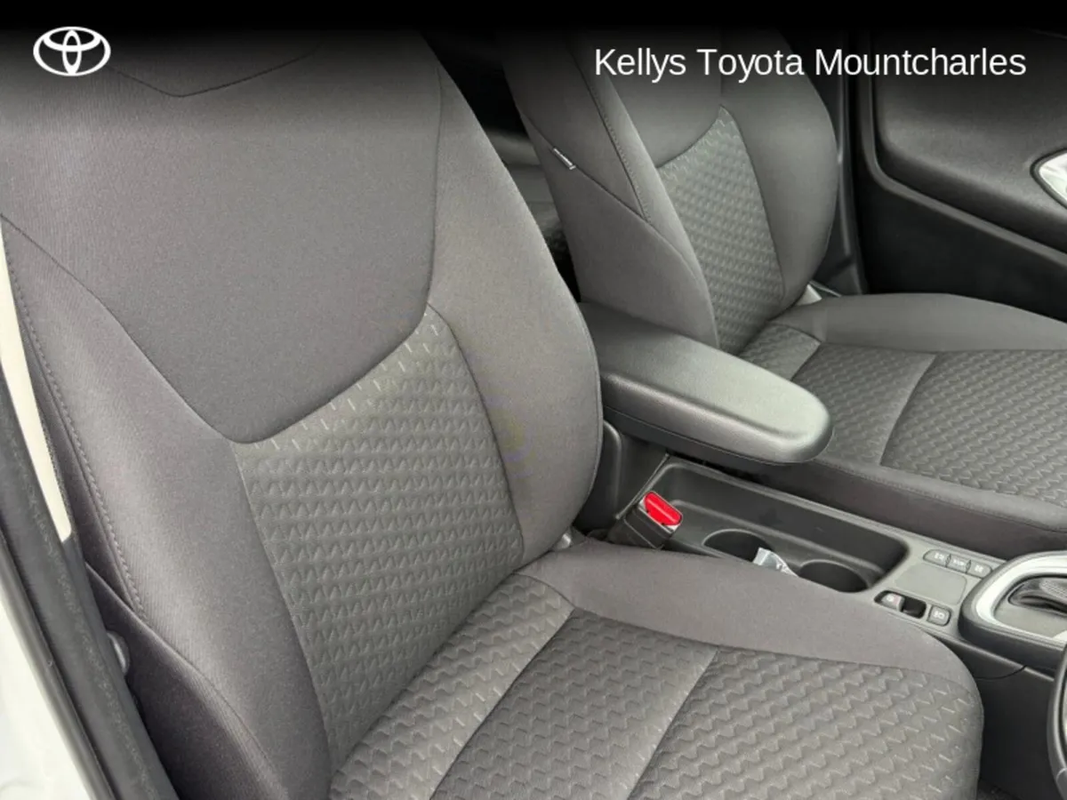 Toyota Yaris Cross 1.5 - Image 2