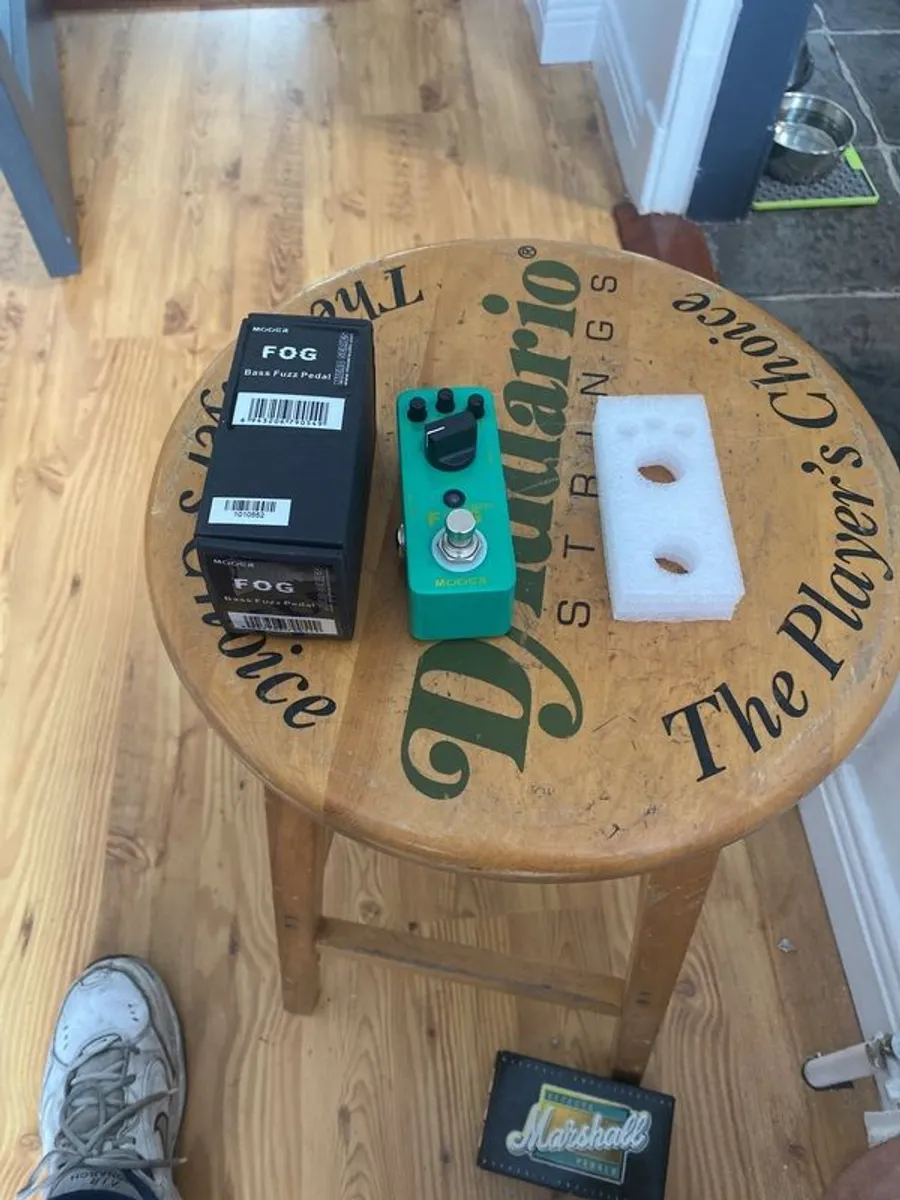 Mooer fog bass pedal - Image 1