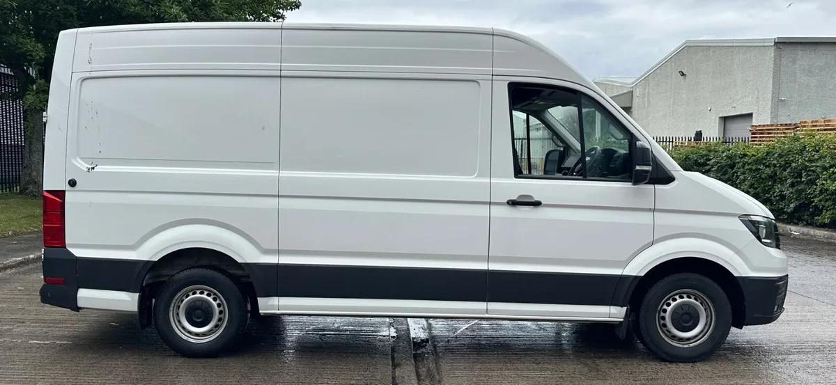 2022 Volkswagen Crafter Highline Air Conditioning - Image 3