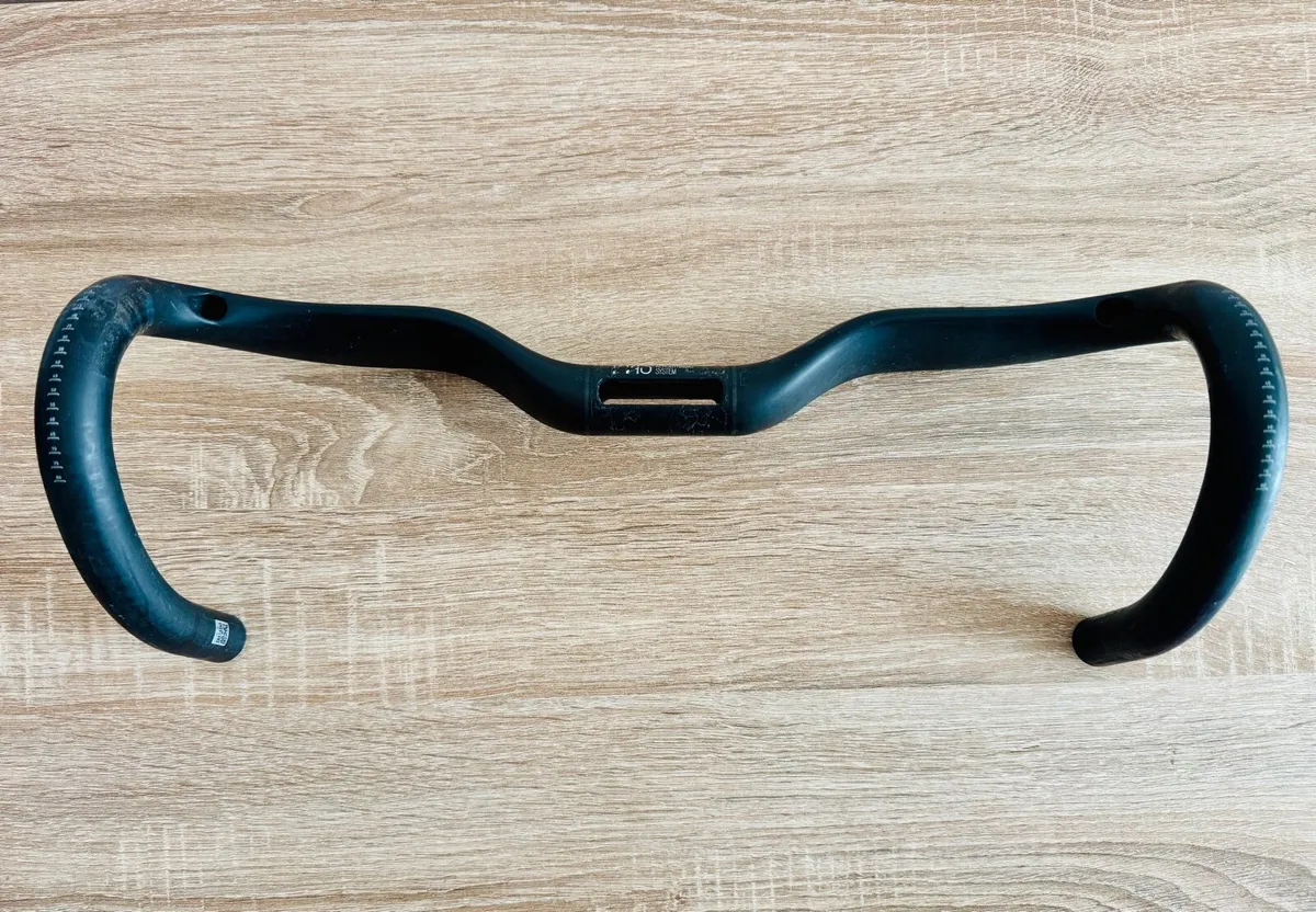 Specialized Venge carbon handlebar - Image 1