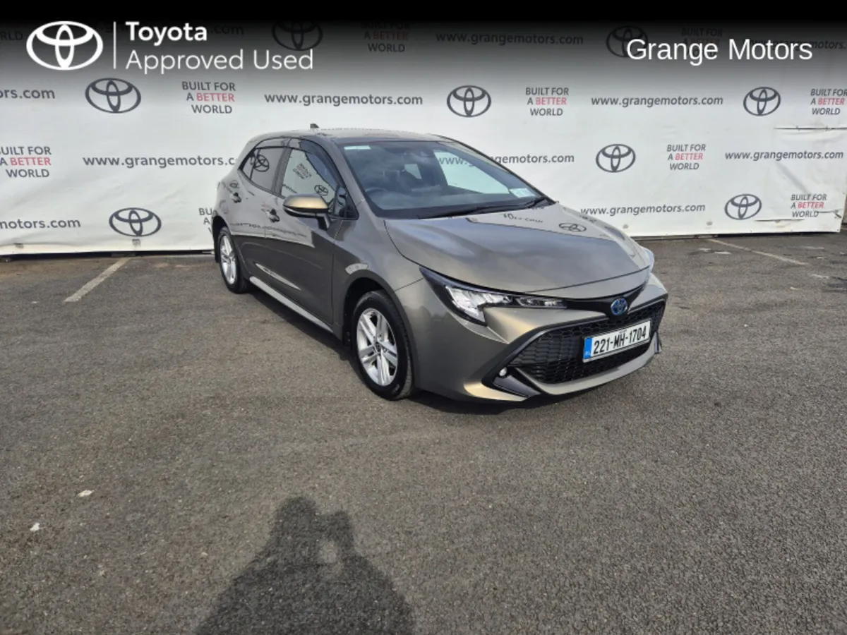 Toyota Corolla 1.8 HYBRID LUNA H/B - Image 1