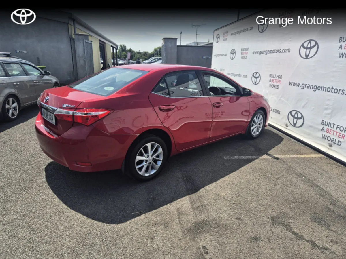 Toyota Corolla 1.4D4D LUNA SALOON - Image 3
