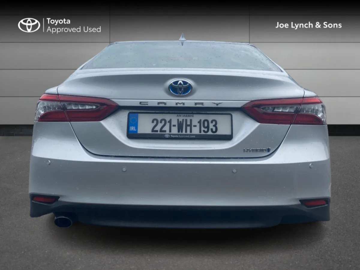 Toyota Camry CAMRY PLATINUM EDITION - Image 4