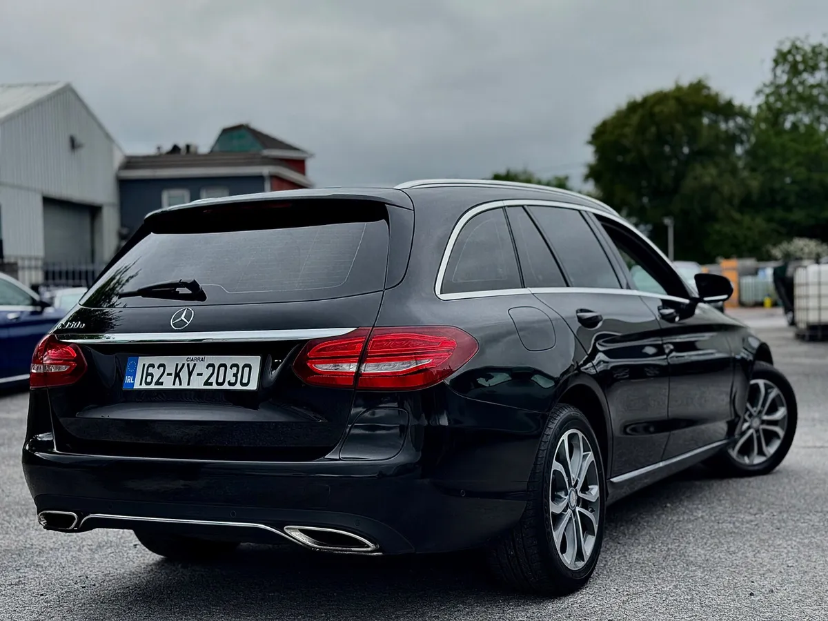 Mercedes-Benz C-Class 2016 AUTO LOW KM’S - Image 4