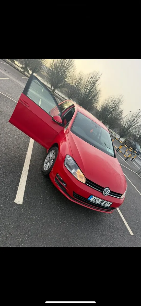 2016 (162) Volkswagen Golf 1.2 TSI - Image 1