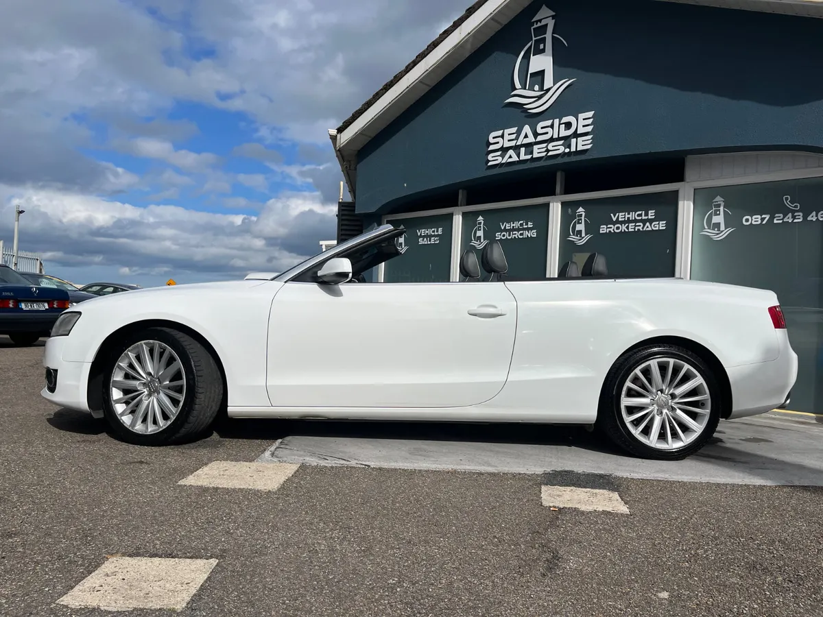 2010 Audi A5 2.0TDI Cabriolet - Image 2