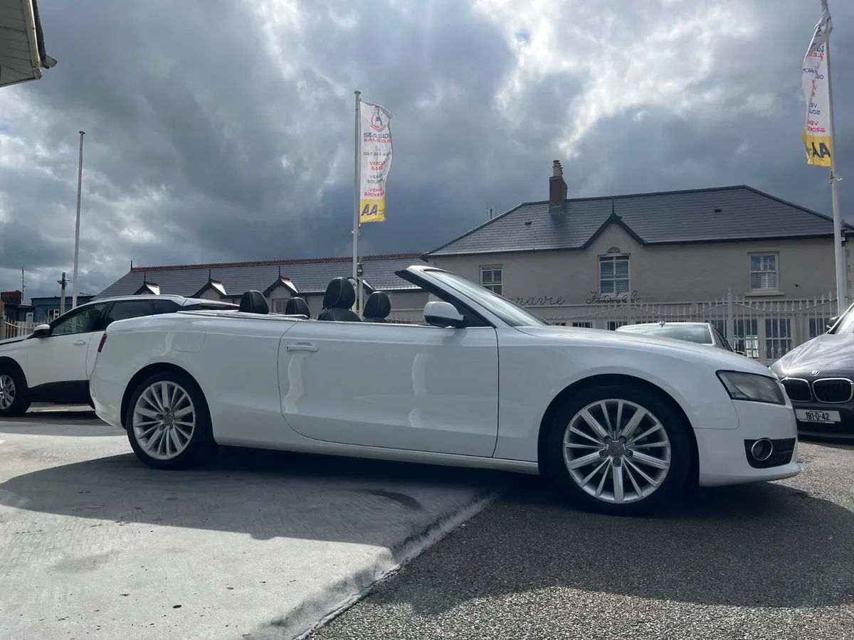 2010 Audi A5 2.0TDI Cabriolet - Image 4