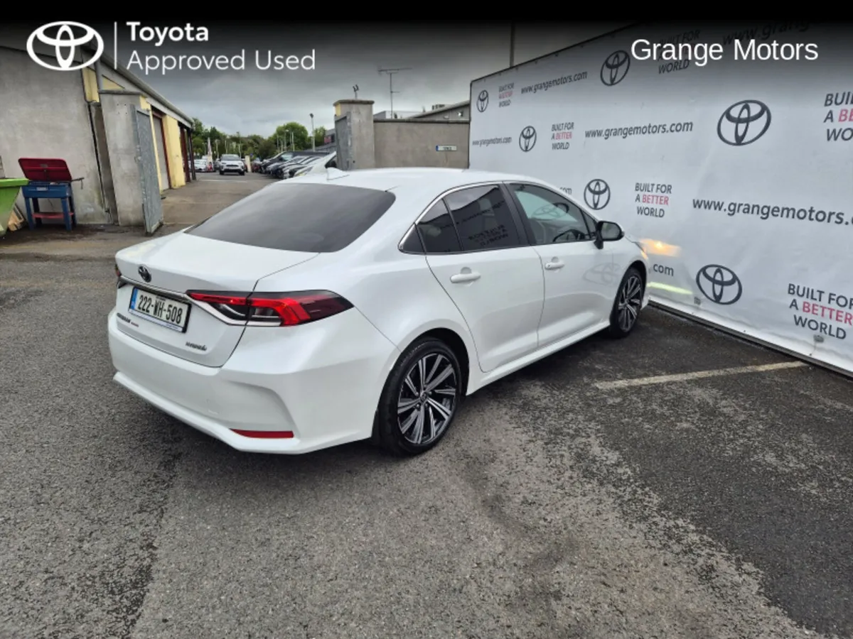 Toyota Corolla HYBRID LUNA SPORT**MOTORWAY DRIVING - Image 3