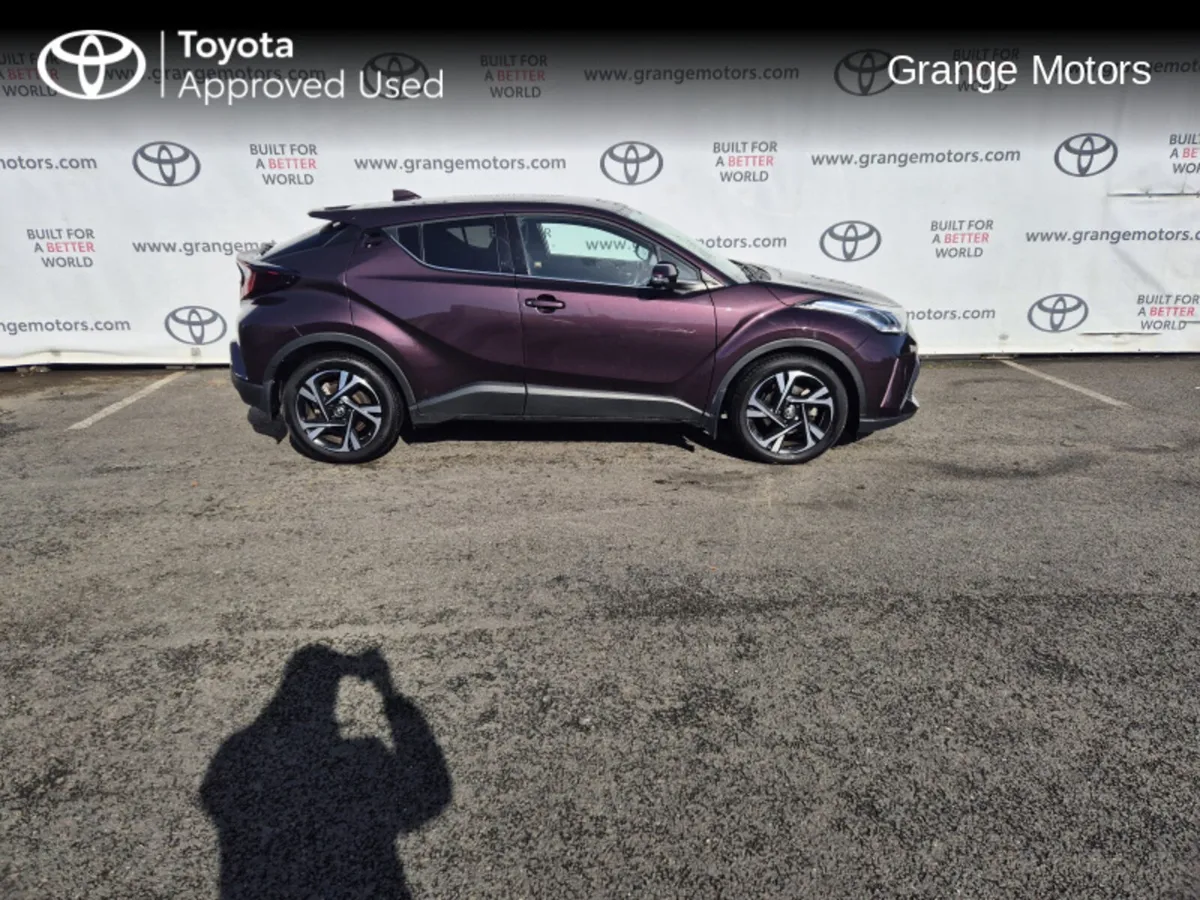 Toyota C-HR 1.8 HYBRID SPORT 5DR - Image 4