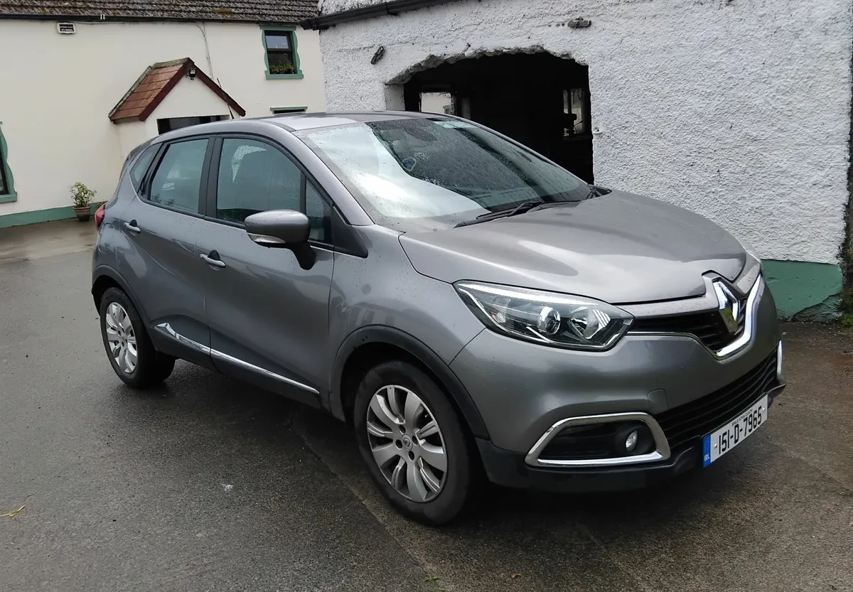 Renault Captur 2015 - Image 1