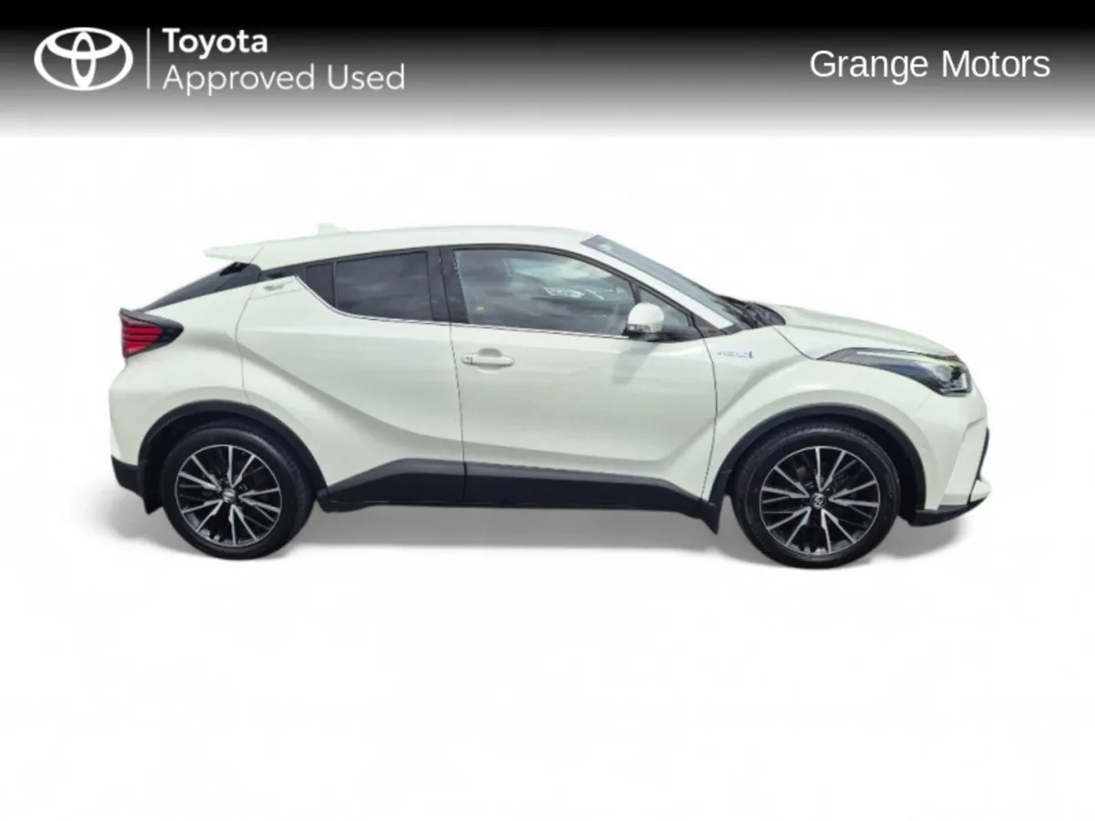 Toyota C-HR 1.8 HYBRID SOL**FULL TOYOTA SERVICE HI - Image 4