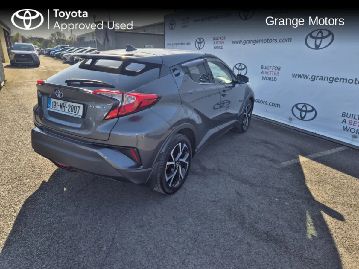 Toyota C-HR 1.8 HYBRID SPORT 5DR - Image 3