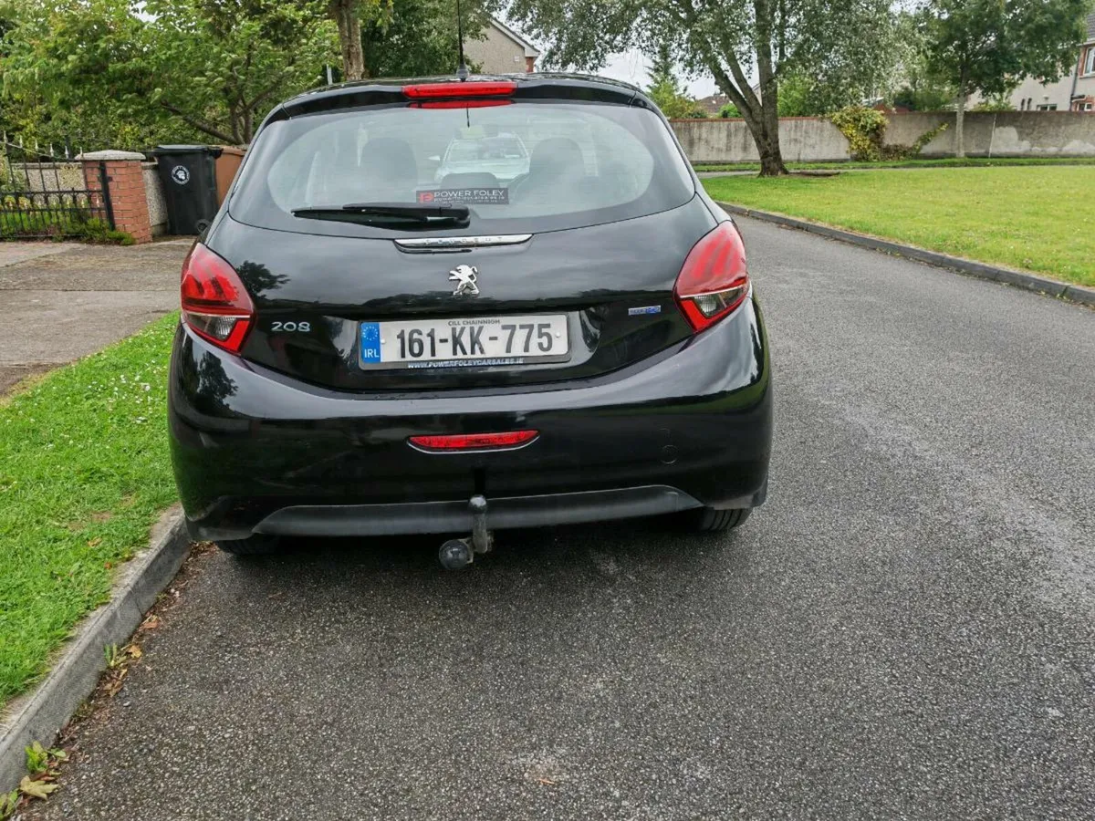Peugeot 208 / 2016 - Image 2